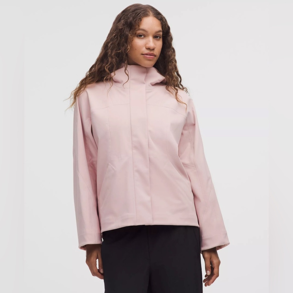 Lululemon RepelShell Cinch-Back Rain Jacket NWT